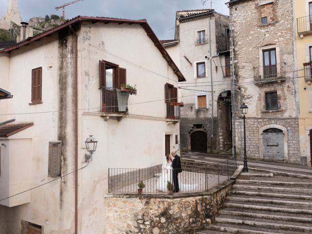 Il matrimonio di Marco e Zaira a Pescina, L&apos;Aquila 21