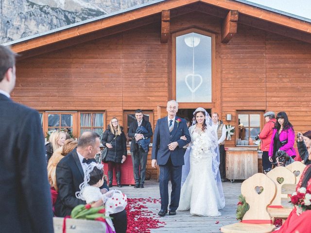 Il matrimonio di Maurizio e Ruth a Cortina d&apos;Ampezzo, Belluno 23
