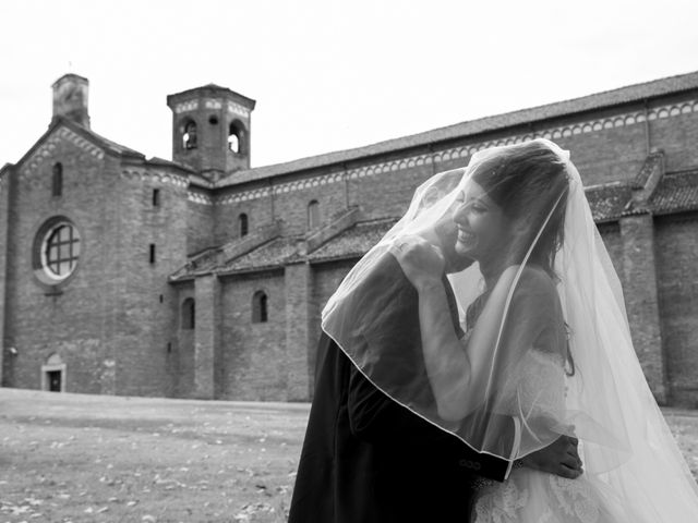 Il matrimonio di Simone e Laura a Morimondo, Milano 19