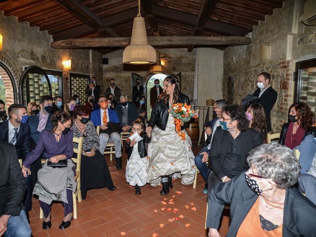 Il matrimonio di Simone e Michela a Carmignano, Prato 22