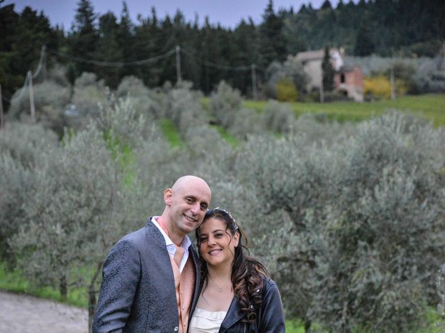 Il matrimonio di Simone e Michela a Carmignano, Prato 30