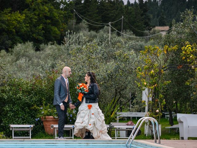 Il matrimonio di Simone e Michela a Carmignano, Prato 37