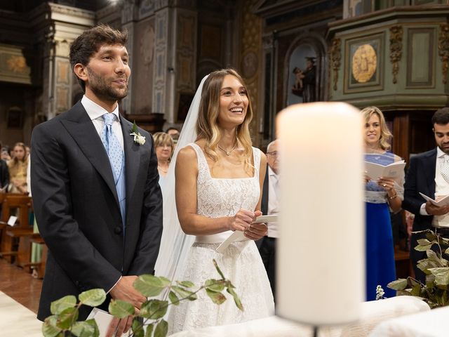 Il matrimonio di Davide e Iolanda a Chignolo Po, Pavia 23