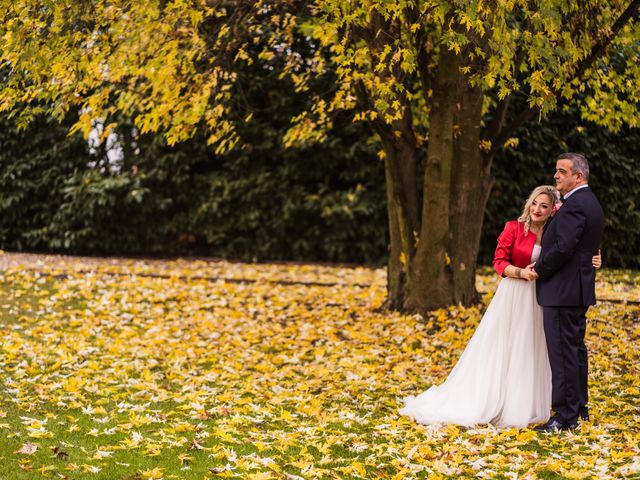 Il matrimonio di Enzo e Sara a Certosa di Pavia, Pavia 19