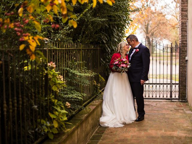 Il matrimonio di Enzo e Sara a Certosa di Pavia, Pavia 23