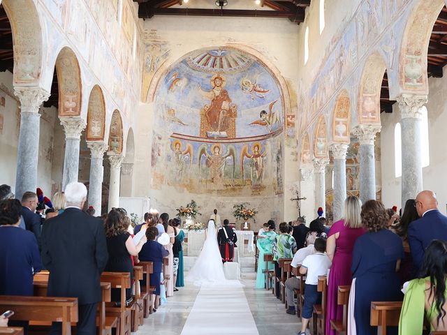 Il matrimonio di Pina e Angelo a Pontelatone, Caserta 13