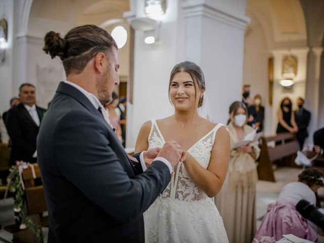 Il matrimonio di Michele e Milena a Rocchetta a Volturno, Isernia 63