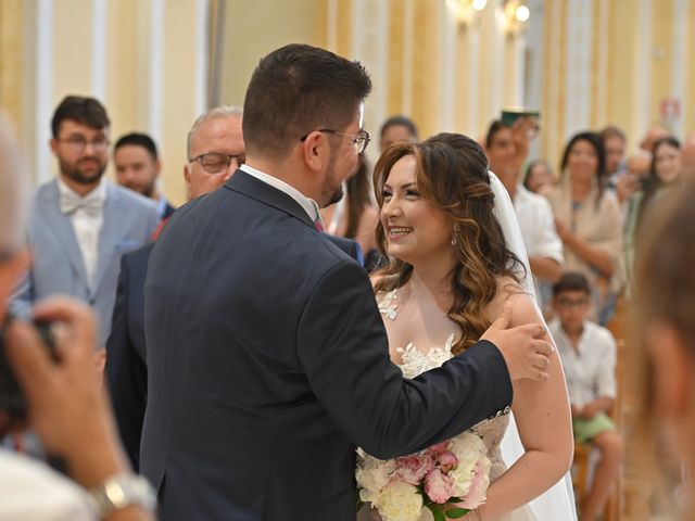 Il matrimonio di Ilaria e Walter a Taranto, Taranto 9