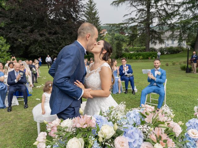 Il matrimonio di Valentina e Michele a Oggiono, Lecco 43