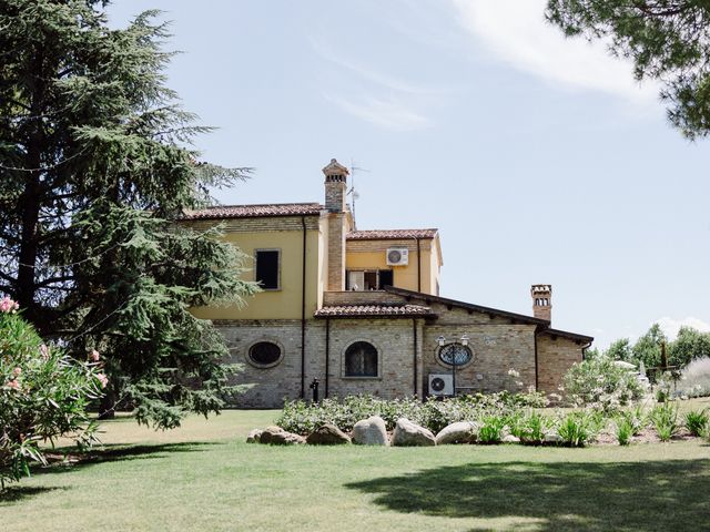 Il matrimonio di Dominik e Fabiola a Nereto, Teramo 4