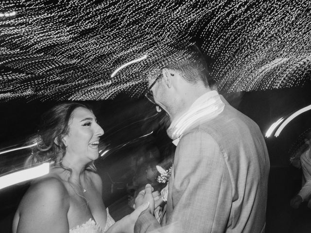 Il matrimonio di Dominik e Fabiola a Nereto, Teramo 121