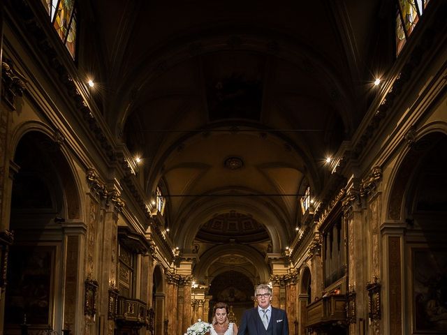 Il matrimonio di Carmine e Lucia a Parabiago, Milano 34