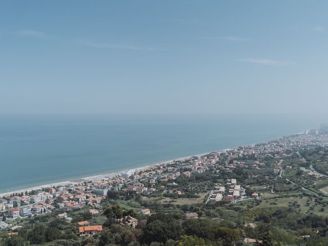 Il matrimonio di Fabio e Deborah a Mosciano Sant&apos;Angelo, Teramo 36