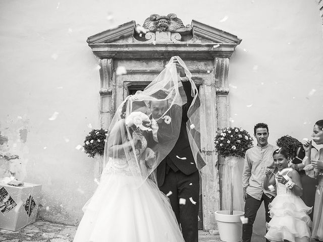 Il matrimonio di Roberto e Marta a Serrapetrona, Macerata 15