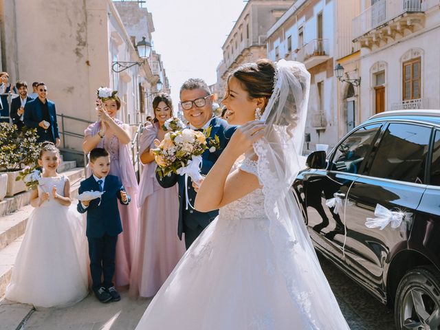 Il matrimonio di Francesco e Tonia a Avola, Siracusa 24