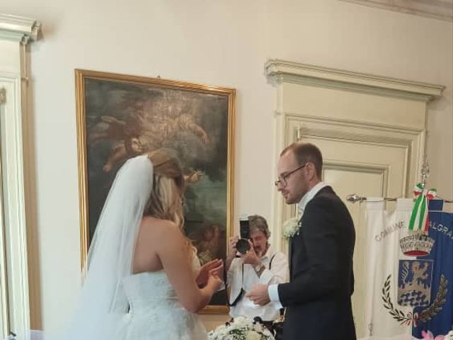 Il matrimonio di Mattia e Fatemeh a Malgrate, Lecco 5