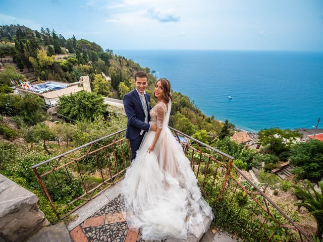 Il matrimonio di Dario e Monalise a Taormina, Messina 52