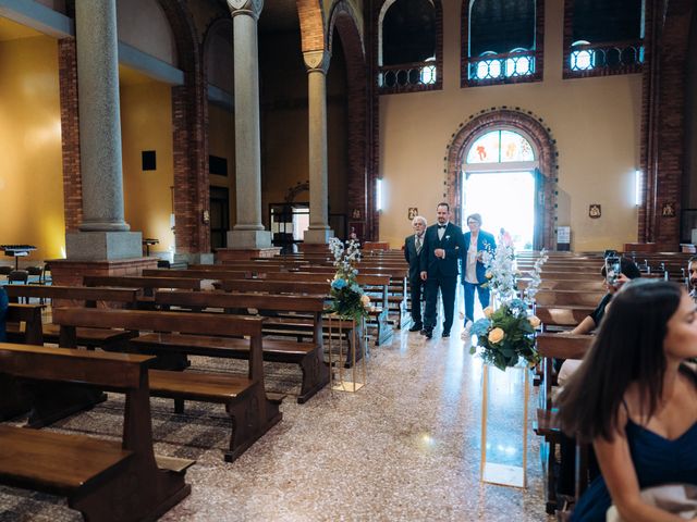 Il matrimonio di Francesco e Ilaria a Magnago, Milano 23