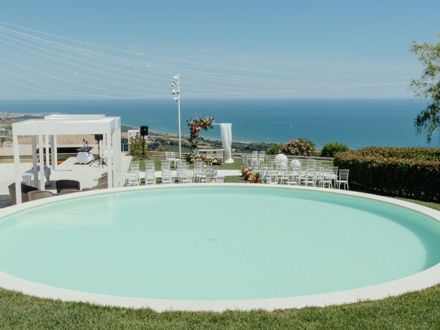 Il matrimonio di Alberto e Bianca a Roseto degli Abruzzi, Teramo 10