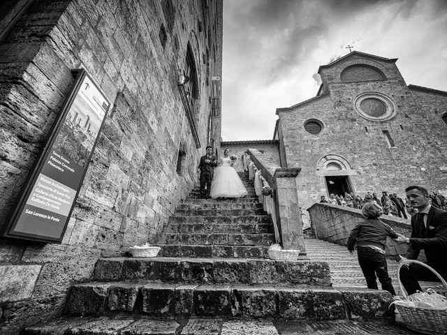 Il matrimonio di Francesco e Victoria a San Gimignano, Siena 52