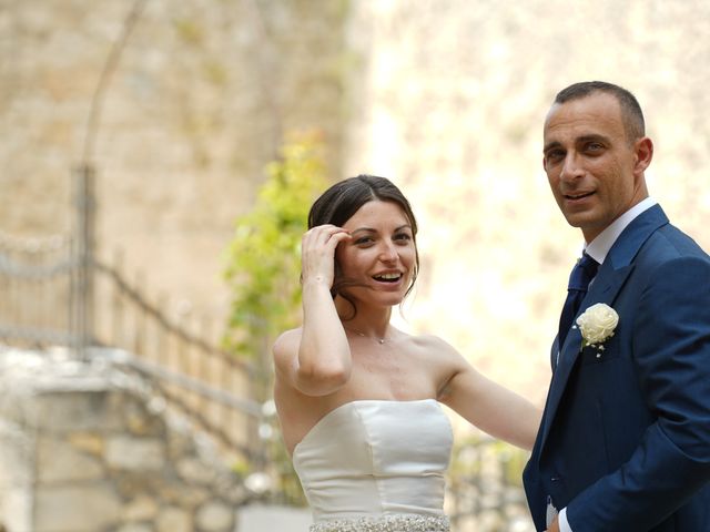 Il matrimonio di Lia e Eugenio a Ortucchio, L&apos;Aquila 6