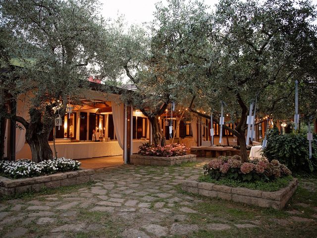 Il matrimonio di Luca e Martina  a Arquà Petrarca, Padova 27