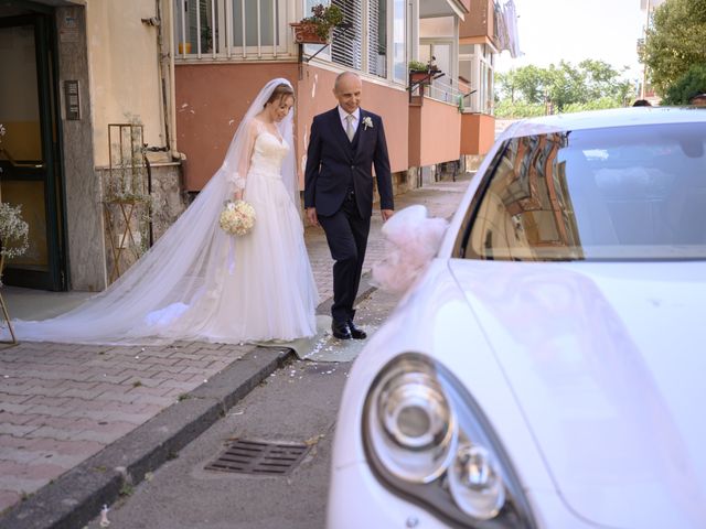 Il matrimonio di Vittoria e Gerardo a Castellammare di Stabia, Napoli 18