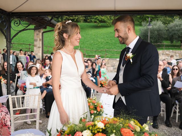 Il matrimonio di Meneme e Ilaria a Albano Sant&apos;Alessandro, Bergamo 19