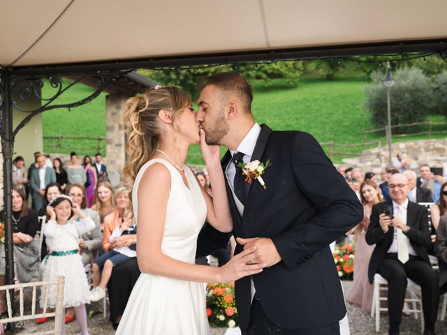Il matrimonio di Meneme e Ilaria a Albano Sant&apos;Alessandro, Bergamo 21