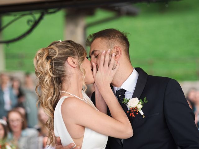 Il matrimonio di Meneme e Ilaria a Albano Sant&apos;Alessandro, Bergamo 23