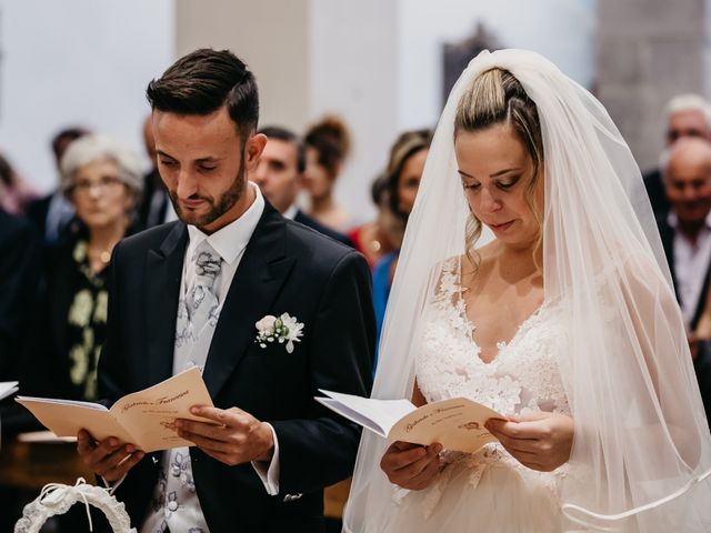 Il matrimonio di Gabriele e Francesca a Buti, Pisa 19