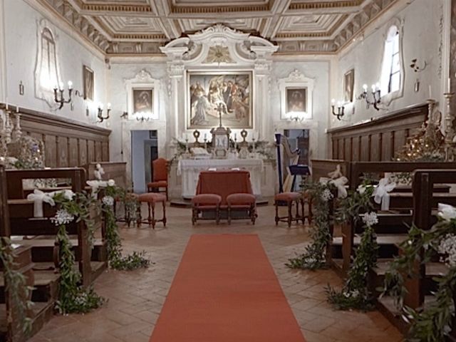 Il matrimonio di Mirco e Isabella a Cortona, Arezzo 13