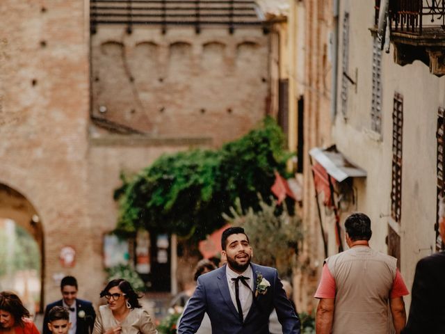 Il matrimonio di Lina e Gian a Gradara, Pesaro - Urbino 9