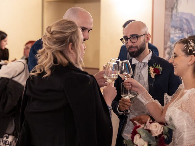 Il matrimonio di Angelo e Ilenia a Erba, Como 16