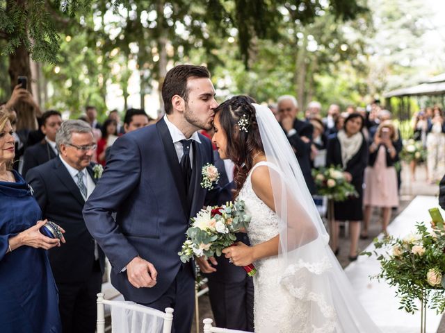 Il matrimonio di Adriano e Katherine a Carvico, Bergamo 27