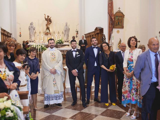 Il matrimonio di Stefano e Chiara a Fiume Veneto, Pordenone 22