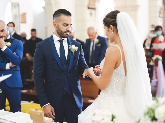 Il matrimonio di Giulia e Mattia a Elmas, Cagliari 37