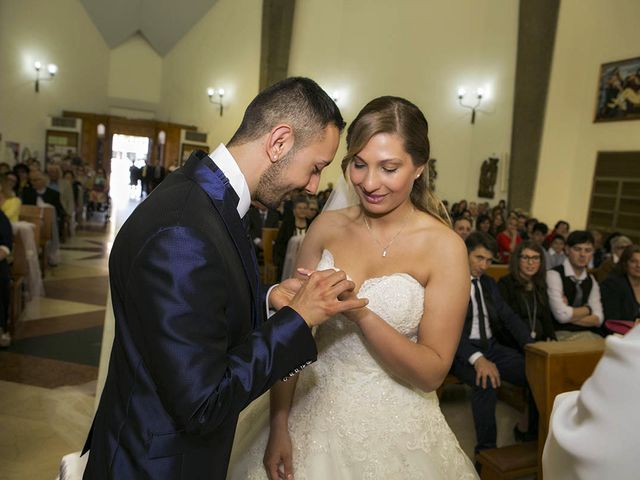 Il matrimonio di Giovanni e Daniela a San Benedetto del Tronto, Ascoli Piceno 24