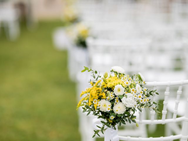 Il matrimonio di Andrea e Ilaria a Chignolo Po, Pavia 5