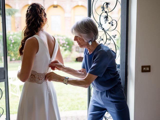 Il matrimonio di Andrea e Ilaria a Chignolo Po, Pavia 14