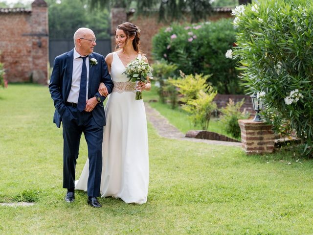 Il matrimonio di Andrea e Ilaria a Chignolo Po, Pavia 23