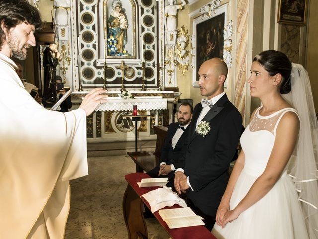 Il matrimonio di Matteo e Francesca a Rogno, Bergamo 17