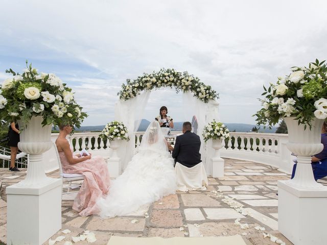 Il matrimonio di Danny e Laura a Bassano Romano, Viterbo 18