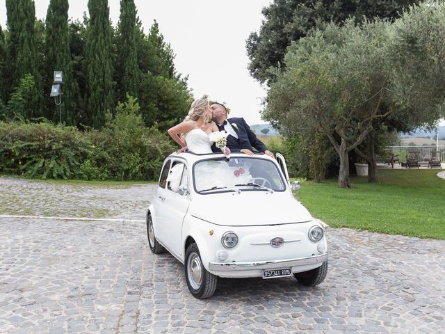 Il matrimonio di Danny e Laura a Bassano Romano, Viterbo 26