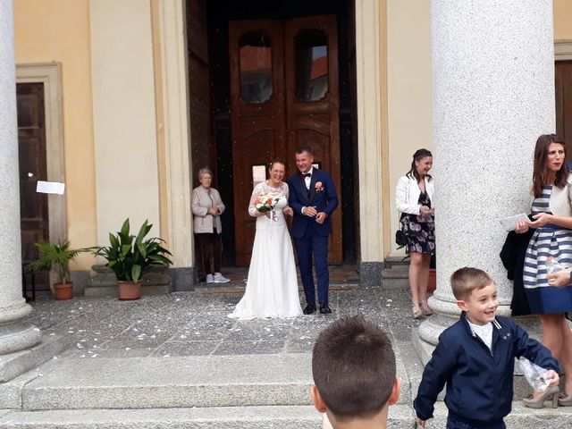 Il matrimonio di Iuri e Roberta a Suno, Novara 3