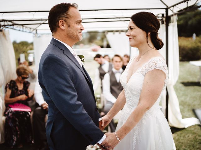 Il matrimonio di Adam e April a San Gimignano, Siena 11