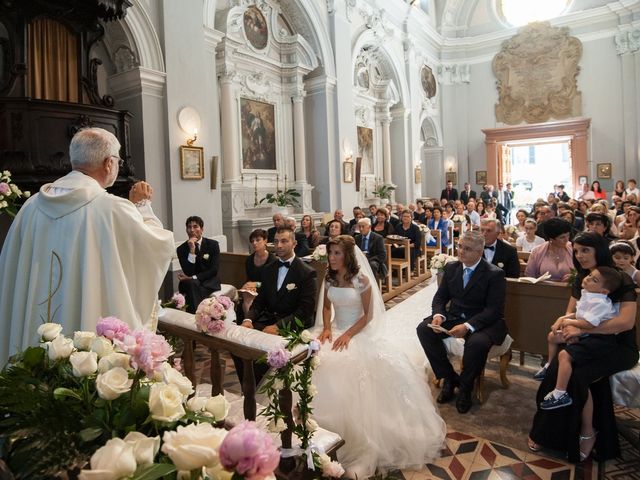 Il matrimonio di Vittorio e Sandra a Isernia, Isernia 13