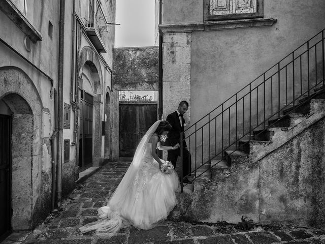 Il matrimonio di Vittorio e Sandra a Isernia, Isernia 18