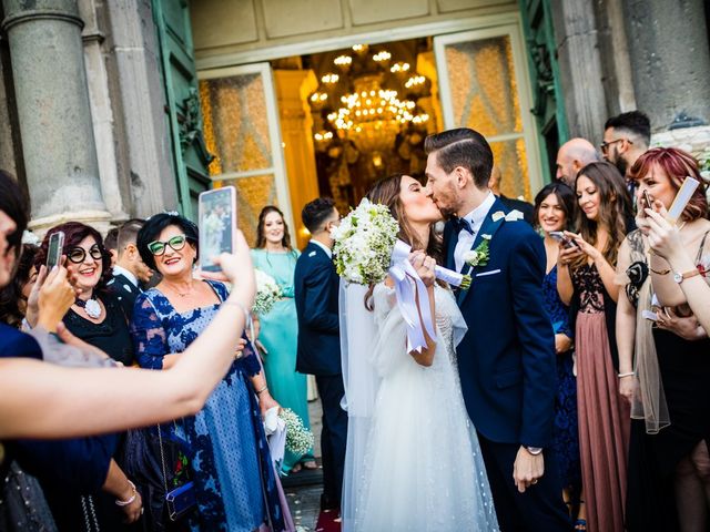 Il matrimonio di Mariantonietta e Vincenzo a Catania, Catania 14