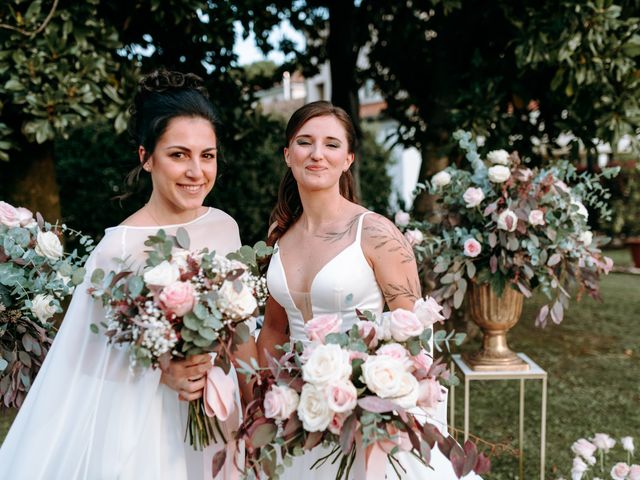 Il matrimonio di Laura e Laura a Trebaseleghe, Padova 23